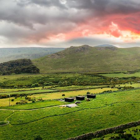 Hotel Oakwood Glamping Mourne Mountains Moyad Exterior foto