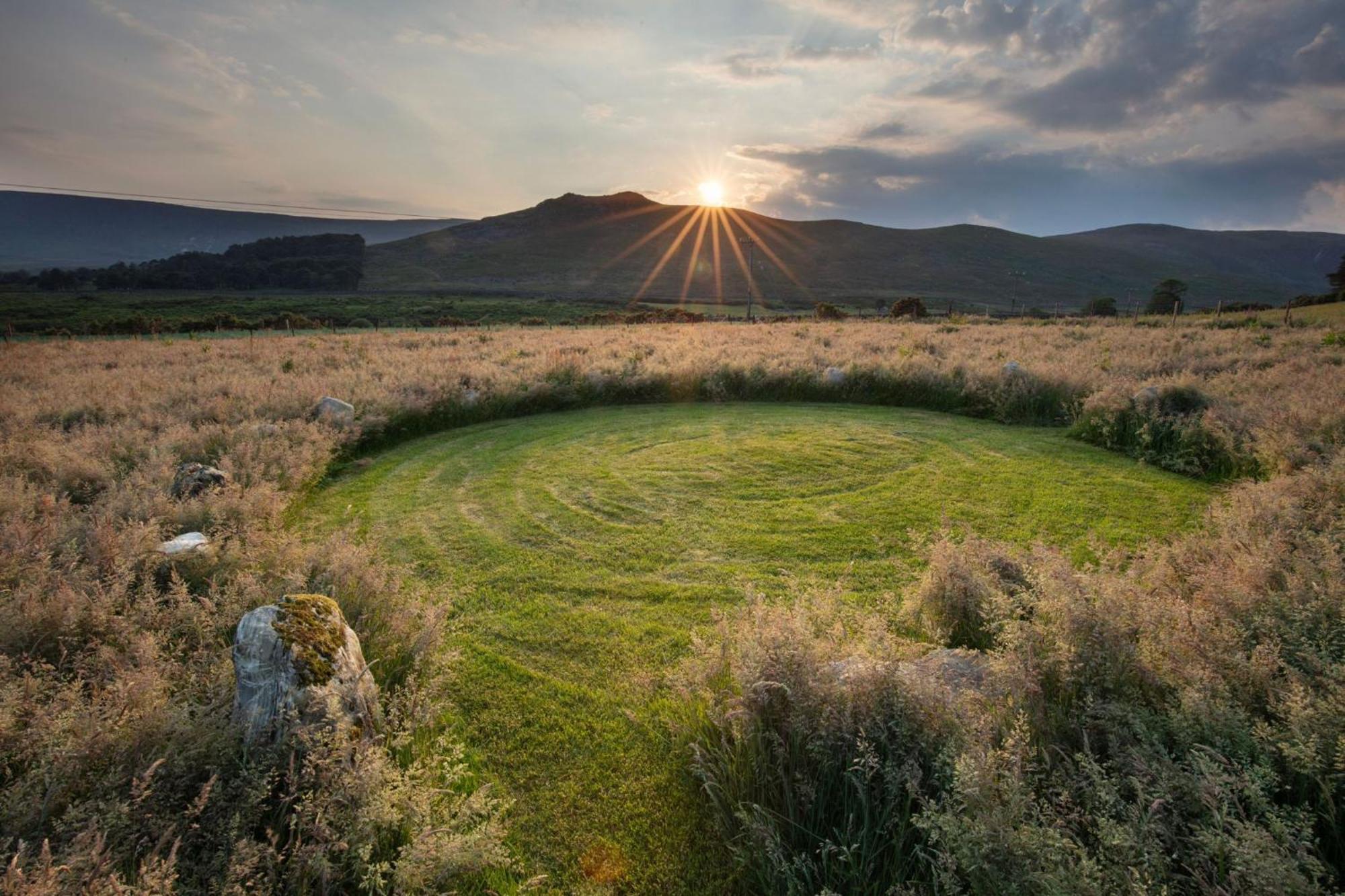 Hotel Oakwood Glamping Mourne Mountains Moyad Exterior foto